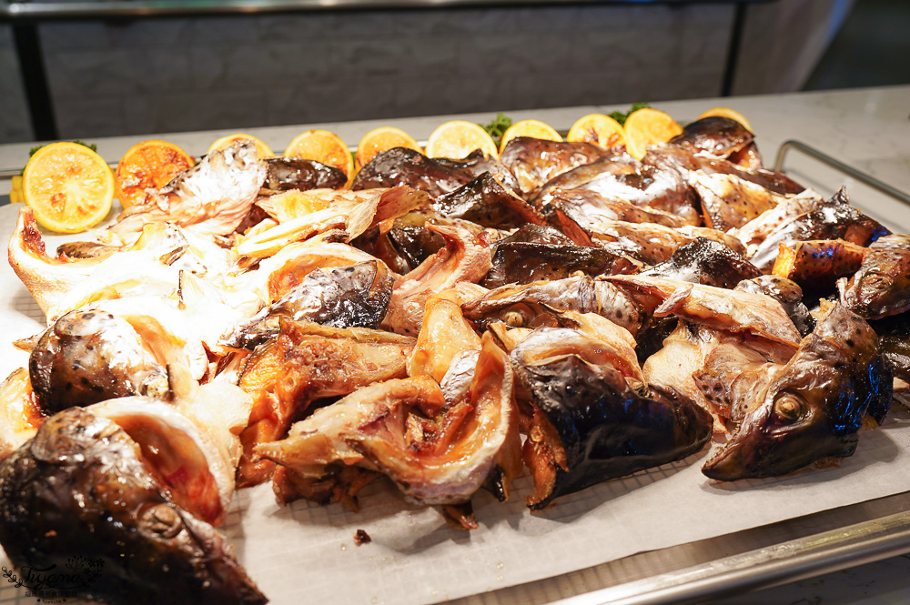 麗星郵輪 探索星號「麗都自助餐廳」免費自助餐廳，從早吃到晚~自助早餐、日本櫻花主題晚宴 @緹雅瑪 美食旅遊趣