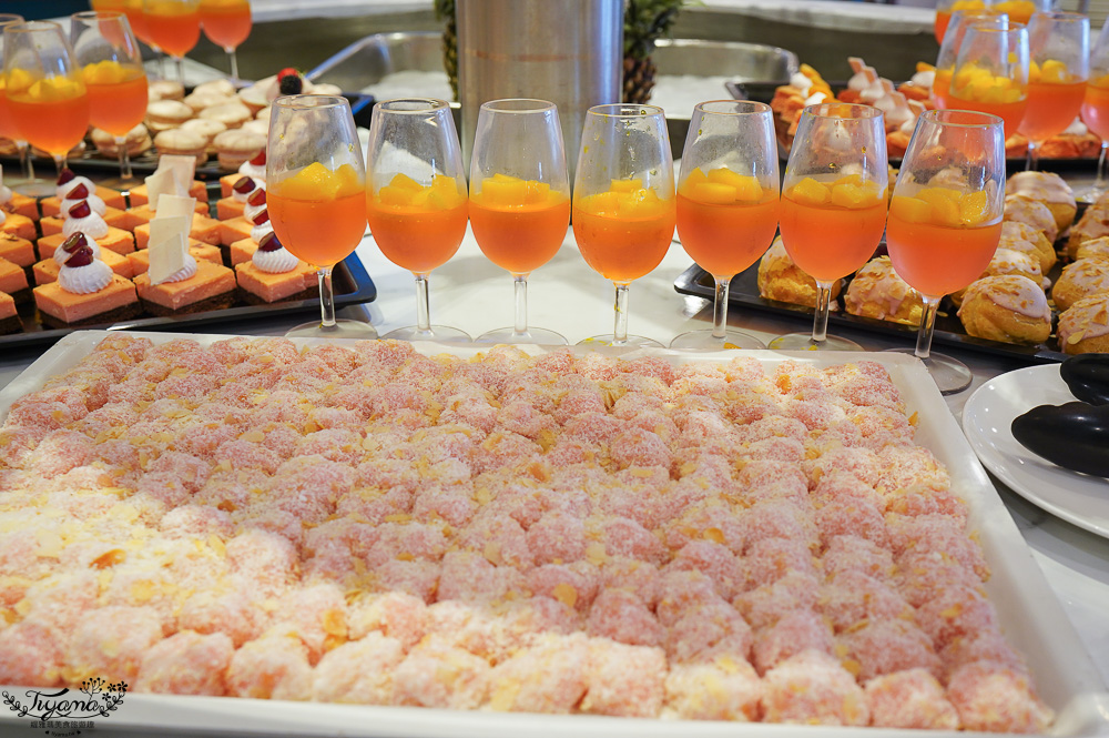 麗星郵輪 探索星號「麗都自助餐廳」免費自助餐廳，從早吃到晚~自助早餐、日本櫻花主題晚宴 @緹雅瑪 美食旅遊趣