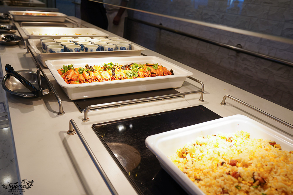 麗星郵輪 探索星號「麗都自助餐廳」免費自助餐廳，從早吃到晚~自助早餐、日本櫻花主題晚宴 @緹雅瑪 美食旅遊趣