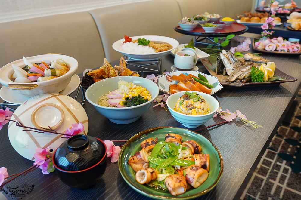 麗星郵輪 探索星號「麗都自助餐廳」免費自助餐廳，從早吃到晚~自助早餐、日本櫻花主題晚宴 @緹雅瑪 美食旅遊趣