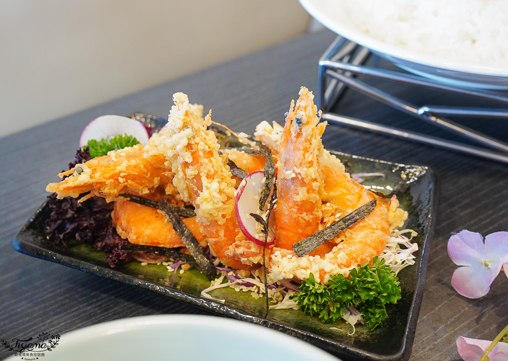 麗星郵輪 探索星號「麗都自助餐廳」免費自助餐廳，從早吃到晚~自助早餐、日本櫻花主題晚宴 @緹雅瑪 美食旅遊趣