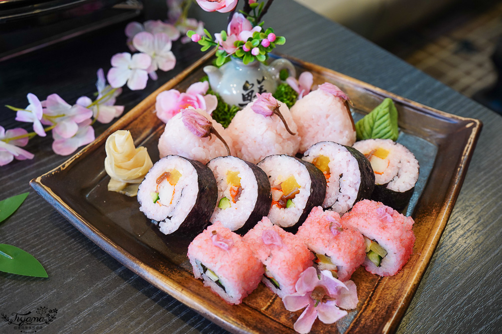 麗星郵輪 探索星號「麗都自助餐廳」免費自助餐廳，從早吃到晚~自助早餐、日本櫻花主題晚宴 @緹雅瑪 美食旅遊趣