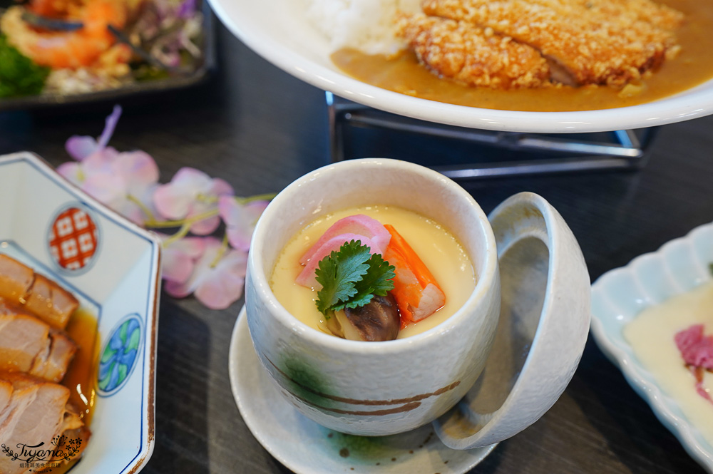 麗星郵輪 探索星號「麗都自助餐廳」免費自助餐廳，從早吃到晚~自助早餐、日本櫻花主題晚宴 @緹雅瑪 美食旅遊趣