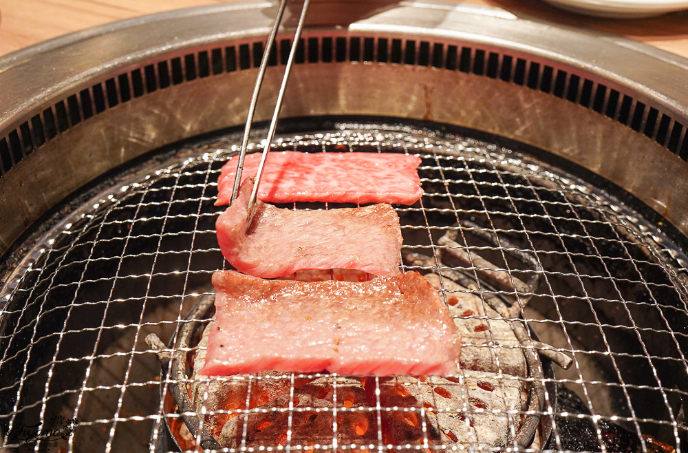 福岡燒肉「藥院燒肉｜肉いち 薬院｜肉屋 肉一」超人氣燒肉名店，黑毛和牛7種拼盤平價美味 @緹雅瑪 美食旅遊趣
