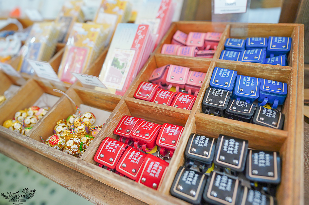 宮崎高千穗町景點｜天岩戸神社．天安河原：傳說神話秘境「洞穴中的神社」 @緹雅瑪 美食旅遊趣