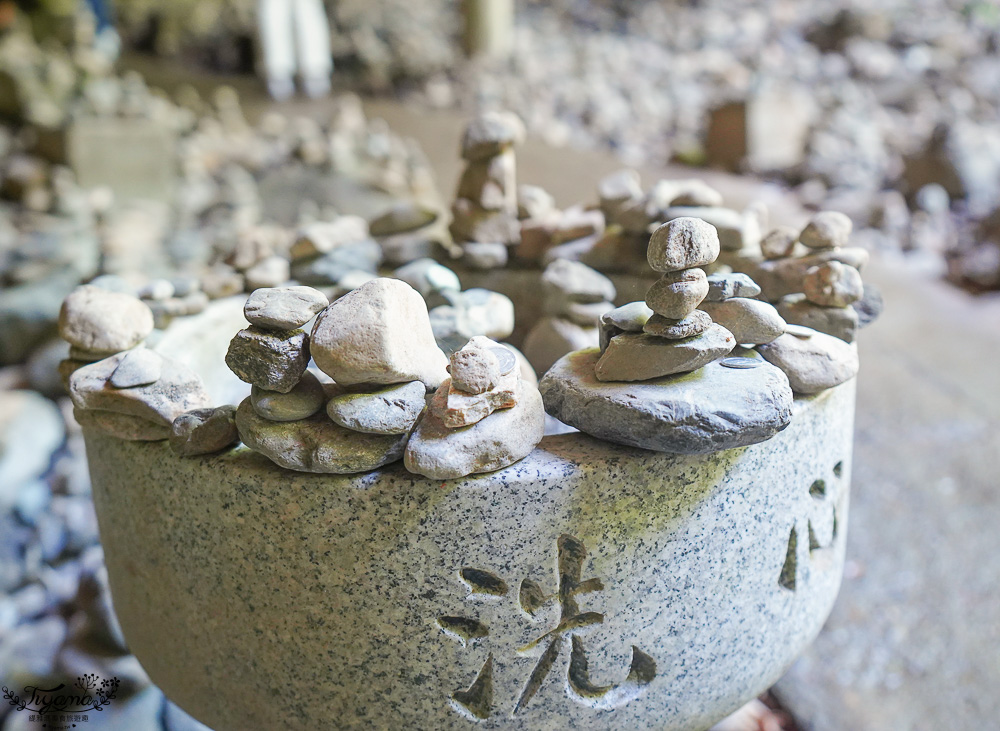 宮崎高千穗町景點｜天岩戸神社．天安河原：傳說神話秘境「洞穴中的神社」 @緹雅瑪 美食旅遊趣