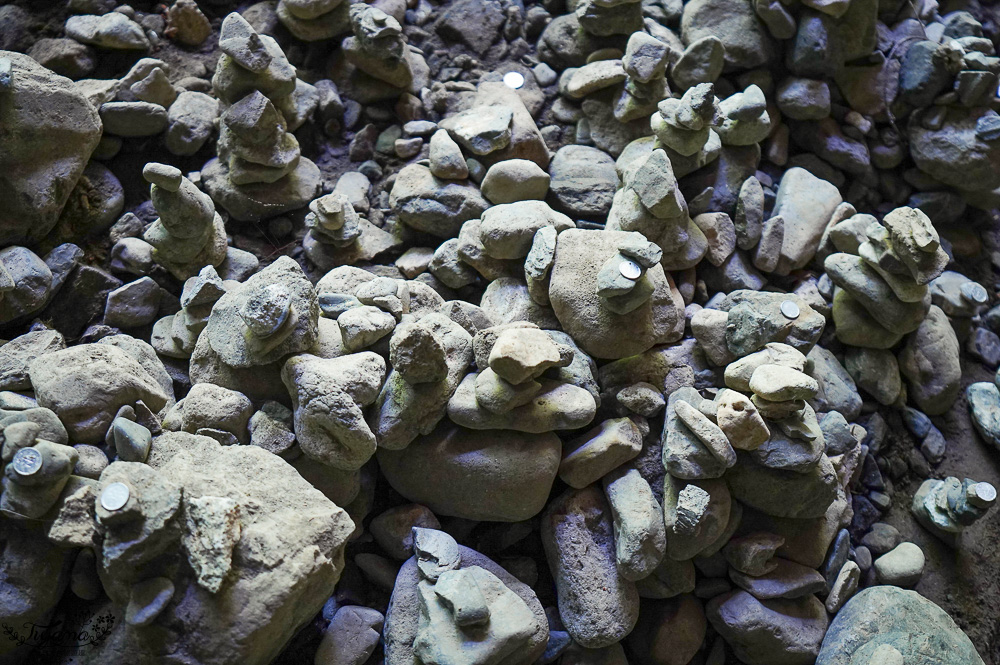 宮崎高千穗町景點｜天岩戸神社．天安河原：傳說神話秘境「洞穴中的神社」 @緹雅瑪 美食旅遊趣