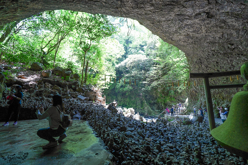宮崎高千穗町景點｜天岩戸神社．天安河原：傳說神話秘境「洞穴中的神社」 @緹雅瑪 美食旅遊趣