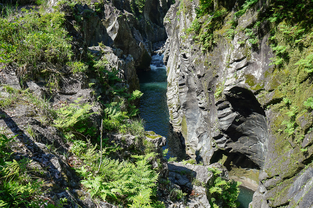 宮崎絕美仙境「高千穗峽」預約划船遊秘境，高千穗 流水麵線｜九州南阿蘇一日遊 @緹雅瑪 美食旅遊趣