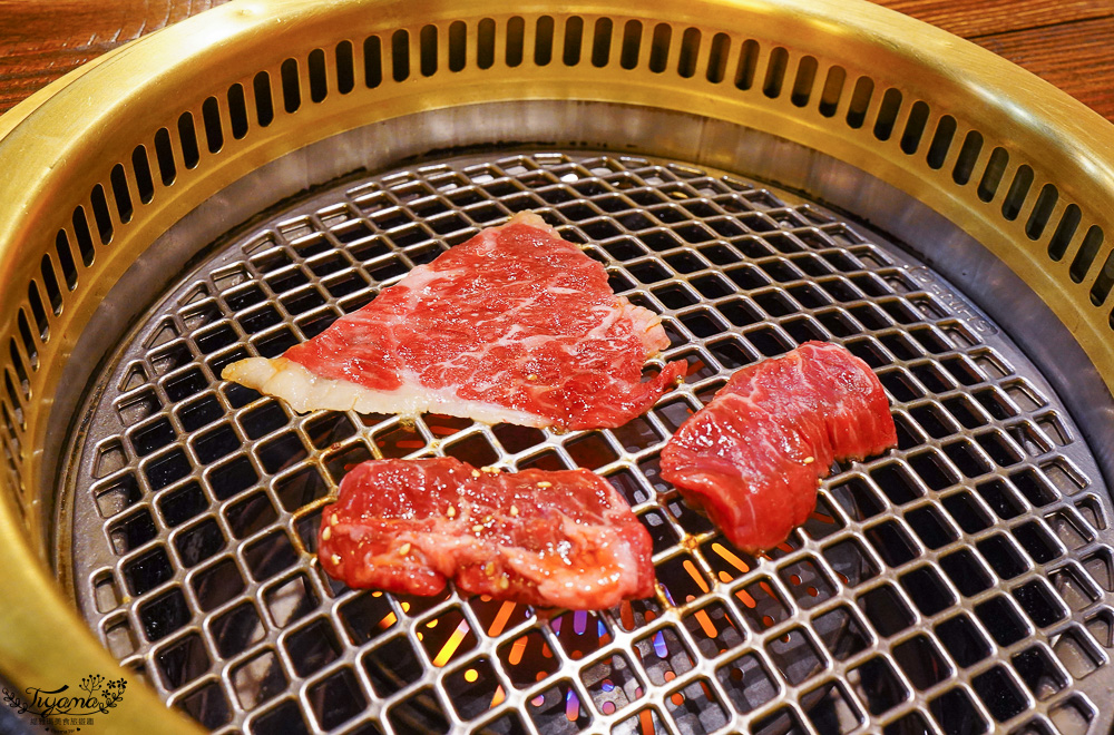 北海道燒肉｜肉の割烹田村 Yakiniku Bar Tamura：3樓Akarenga Terrace午間燒肉套餐 @緹雅瑪 美食旅遊趣