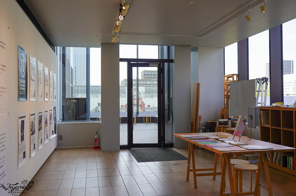 北海道札幌北海道都廳｜紅磚露臺 Akarenga Terrace：紅磚露臺免費展望台．各樓層美食介紹，漫遊修建中的北海道都廳 @緹雅瑪 美食旅遊趣