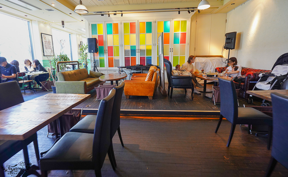 北海道札榥舒芙蕾｜CAFE & BAR Manhattan マンハッタン：紅磚露台2樓舒芙蕾下午茶 @緹雅瑪 美食旅遊趣