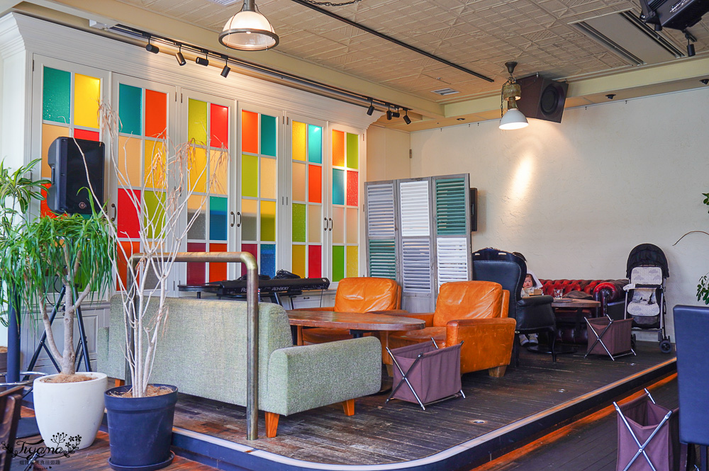 北海道札榥舒芙蕾｜CAFE & BAR Manhattan マンハッタン：紅磚露台2樓舒芙蕾下午茶 @緹雅瑪 美食旅遊趣