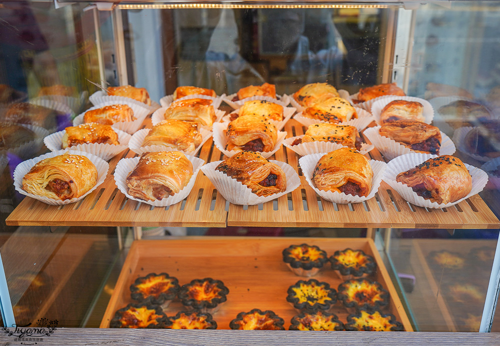 台南榴蓮蛋塔「天王叉燒酥」美味千層叉燒酥.火燒蝦酥.黑皮小花蛋塔，榴蓮千層蛋塔必吃 @緹雅瑪 美食旅遊趣