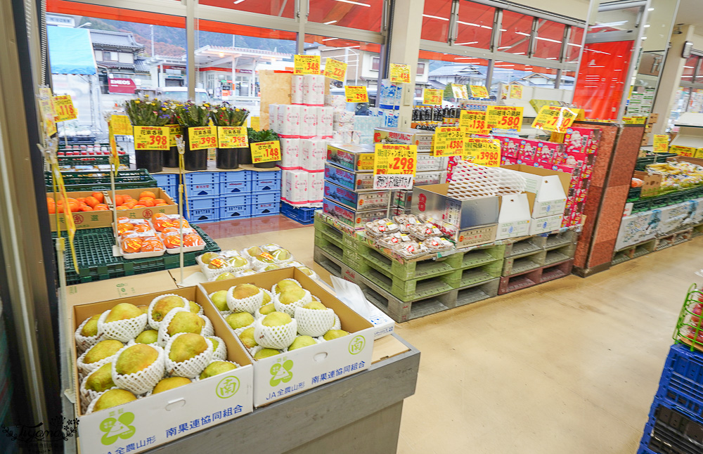 岐阜飛騨古川超市「ママショップうえの」在地大超市，水果食品超平價超市 @緹雅瑪 美食旅遊趣