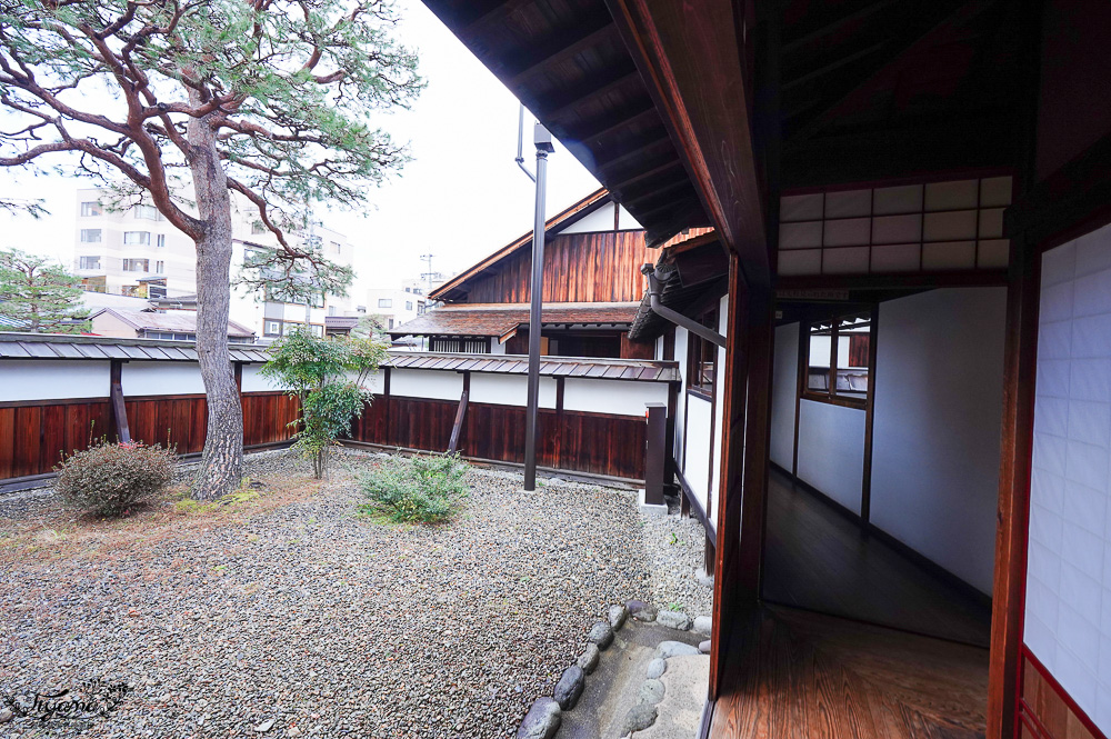 飛驒高山景點「高山陣屋」岐阜県高山市必訪景點，保持完整的舊知事.郡守官邸 @緹雅瑪 美食旅遊趣
