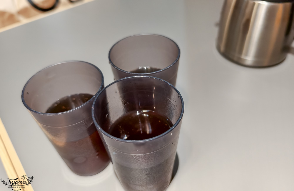 福岡和牛丼飯「黒毛和牛 博多牛まぶし 武蔵」黒毛和牛三吃，博多車站旁超人氣和牛花丼飯 @緹雅瑪 美食旅遊趣