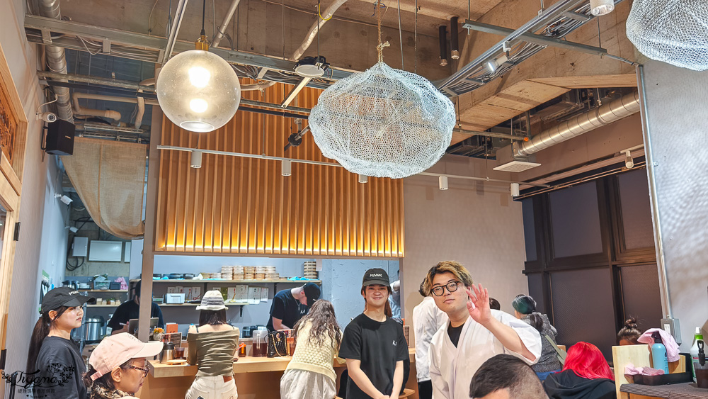 福岡和牛丼飯「黒毛和牛 博多牛まぶし 武蔵」黒毛和牛三吃，博多車站旁超人氣和牛花丼飯 @緹雅瑪 美食旅遊趣