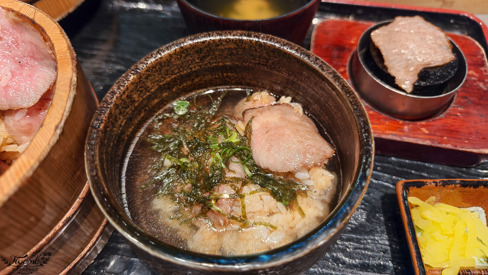 福岡和牛丼飯「黒毛和牛 博多牛まぶし 武蔵」黒毛和牛三吃，博多車站旁超人氣和牛花丼飯 @緹雅瑪 美食旅遊趣