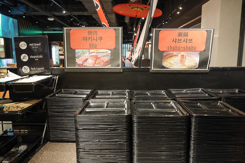 北海道三大螃蟹吃到飽「 伝 Den-JAPANESE BUFFET DINING」，螃蟹.海鮮.肉品.壽司.軟性飲料任你吃，BBQ、涮涮鍋二選一，KKday加碼90分鐘 @緹雅瑪 美食旅遊趣