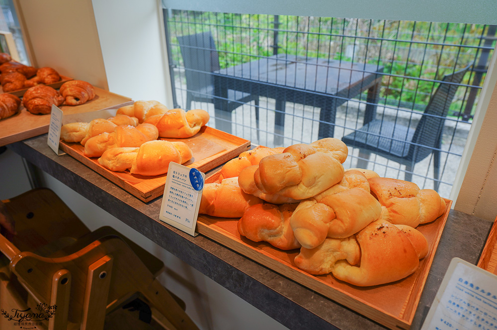 門司港鐵道車廂咖啡館「Pic Mekari park」特色復古列車咖啡館，潮風號&rdquo;關門海峽和布刈&rdquo;站旁，和布刈公園內的特色火車咖啡廳 @緹雅瑪 美食旅遊趣