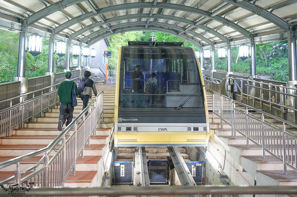 九州福岡新日本三大夜景「皿倉山展望台」從小倉城出發、回小倉車站交通&免費接駁車，門票費用資訊！ @緹雅瑪 美食旅遊趣