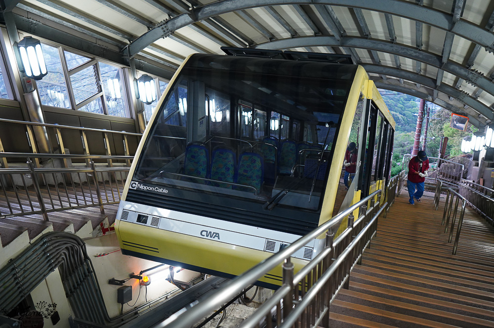 九州福岡新日本三大夜景「皿倉山展望台」從小倉城出發、回小倉車站交通&免費接駁車，門票費用資訊！ @緹雅瑪 美食旅遊趣