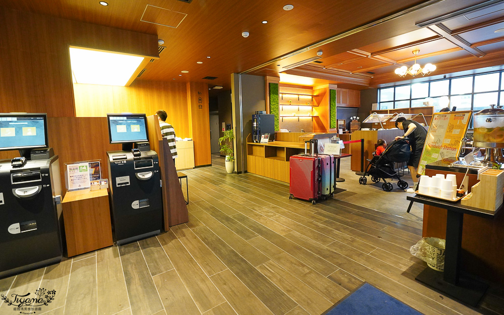 福岡博多車站週邊住宿「福岡博多昆塔莎放鬆睡眠飯店」平價三人房上下舖房型，有迎賓飲料 @緹雅瑪 美食旅遊趣