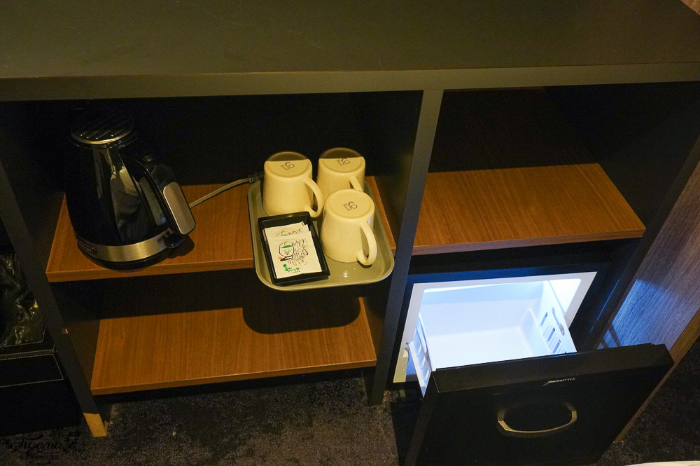 福岡博多車站週邊住宿「福岡博多昆塔莎放鬆睡眠飯店」平價三人房上下舖房型，有迎賓飲料 @緹雅瑪 美食旅遊趣