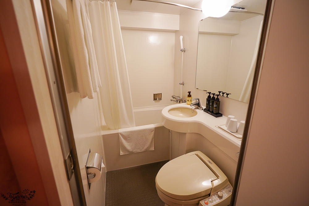 新千歲機場住宿 KOKO STAY 千歲｜WING國際飯店 千歲：免費送機接駁車，回國搭早班機好推薦！！ @緹雅瑪 美食旅遊趣