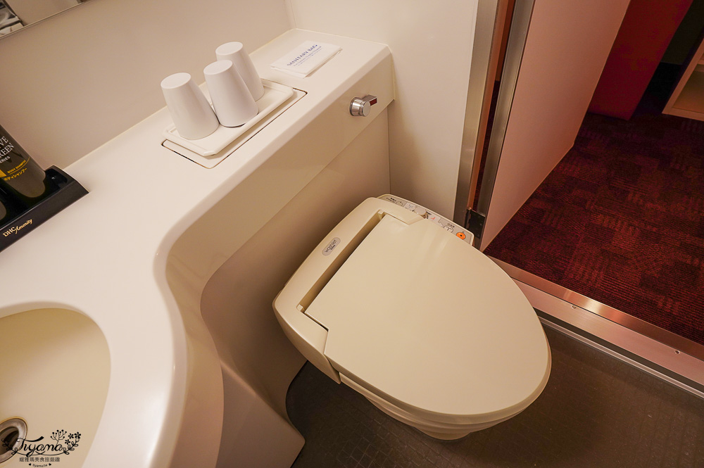 新千歲機場住宿 KOKO STAY 千歲｜WING國際飯店 千歲：免費送機接駁車，回國搭早班機好推薦！！ @緹雅瑪 美食旅遊趣