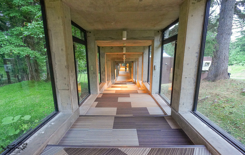 星野TOMAMU度假村自助晚餐「森林餐廳 Nininupuri」星野農場起司窯烤比薩&DIY霜淇淋聖代，鐵板牛排、鮭魚、鮪魚生魚片 @緹雅瑪 美食旅遊趣