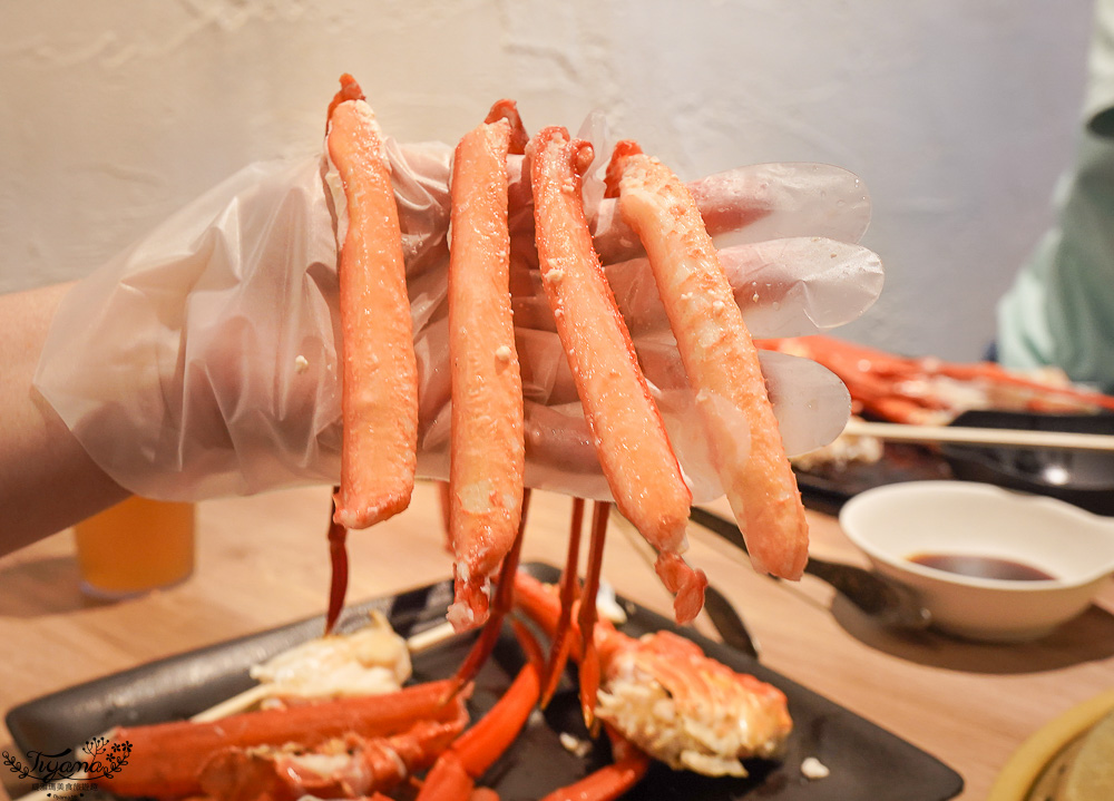 北海道三大螃蟹吃到飽「 伝 Den-JAPANESE BUFFET DINING」，螃蟹.海鮮.肉品.壽司.軟性飲料任你吃，BBQ、涮涮鍋二選一，KKday加碼90分鐘 @緹雅瑪 美食旅遊趣