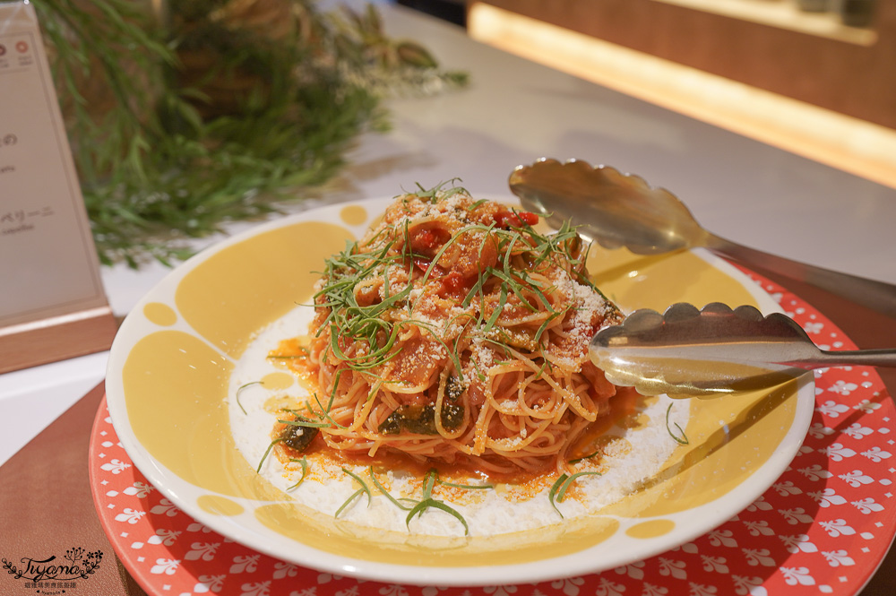 星野集團 西表島飯店 自助晚餐篇！亞熱帶西表島特色料理，沖繩牛排、花蟹海鮮湯、石垣島布丁、八重山泡盛 @緹雅瑪 美食旅遊趣