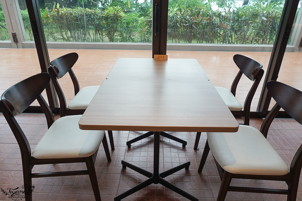 星野集團 西表島飯店 自助晚餐篇！亞熱帶西表島特色料理，沖繩牛排、花蟹海鮮湯、石垣島布丁、八重山泡盛 @緹雅瑪 美食旅遊趣