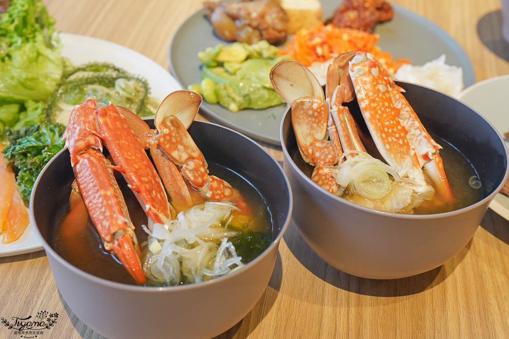 星野集團 西表島飯店 自助晚餐篇！亞熱帶西表島特色料理，沖繩牛排、花蟹海鮮湯、石垣島布丁、八重山泡盛 @緹雅瑪 美食旅遊趣