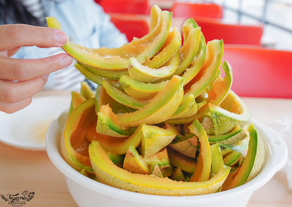 北海道夕張哈蜜瓜吃到飽｜JA夕張市 メロンドーム｜JA Yubari City Melon Dome，預約制夕張哈蜜瓜放題 @緹雅瑪 美食旅遊趣