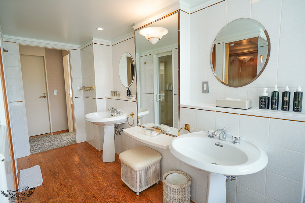 星野Tomamu度假村夏天這樣玩！！RISONARE Tomamu三天二夜，雲海平台20週年、哈蜜瓜香檳露台、森林餐廳、hal、天空、星野農場、水之教堂、微笑海灘 @緹雅瑪 美食旅遊趣