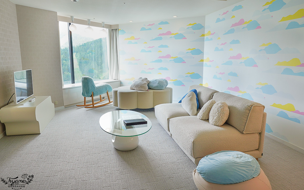 星野Tomamu度假村夏天這樣玩！！RISONARE Tomamu三天二夜，雲海平台20週年、哈蜜瓜香檳露台、森林餐廳、hal、天空、星野農場、水之教堂、微笑海灘 @緹雅瑪 美食旅遊趣