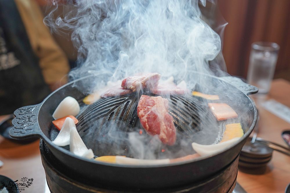 成吉思汗烤肉｜成吉思汗大黑屋 旭川店：成吉思汗大黑屋創始店，美味平價烤羊肉 @緹雅瑪 美食旅遊趣