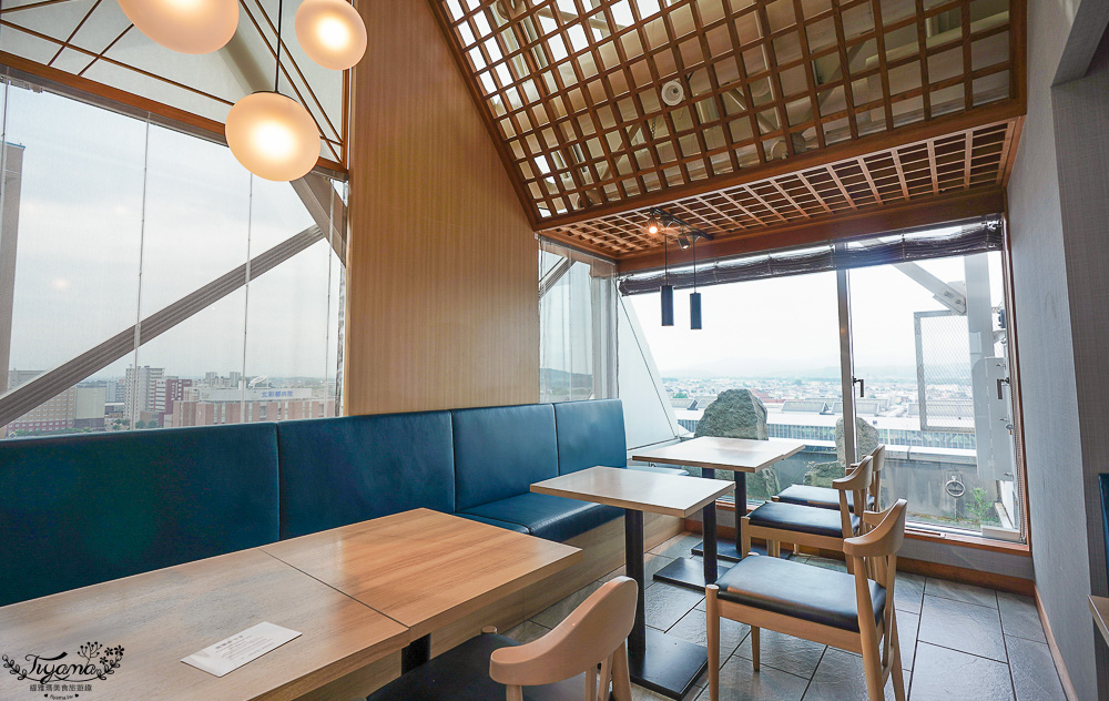 旭川車站住宿｜WING國際飯店 旭川站前｜KOKO HOTEL 旭川站前，美味早餐DIY海鮮丼，近車場、超市、購物中心 @緹雅瑪 美食旅遊趣