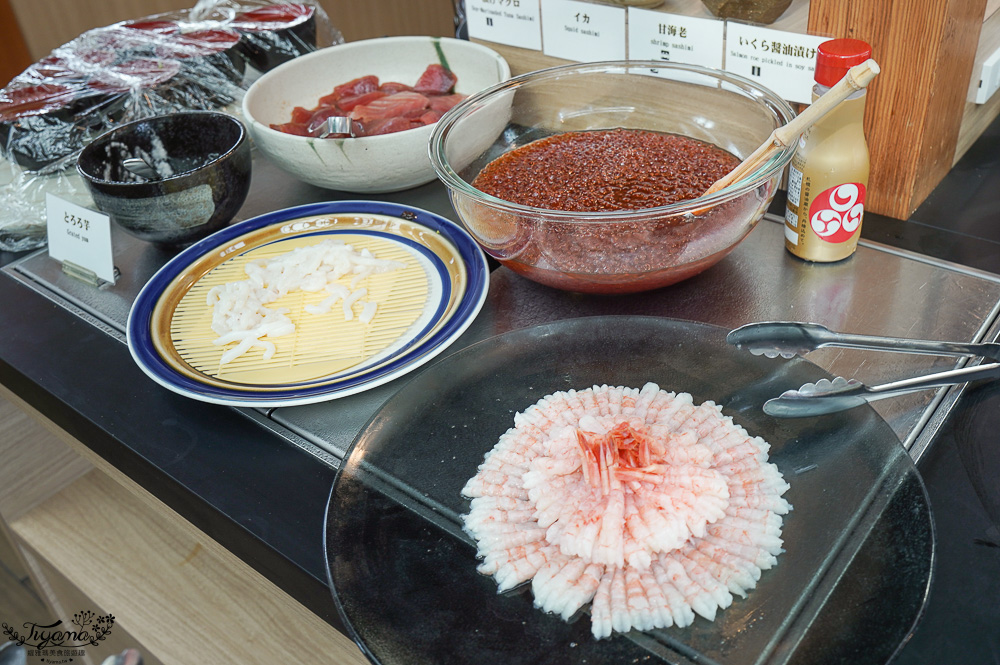 旭川車站住宿｜WING國際飯店 旭川站前｜KOKO HOTEL 旭川站前，美味早餐DIY海鮮丼，近車場、超市、購物中心 @緹雅瑪 美食旅遊趣