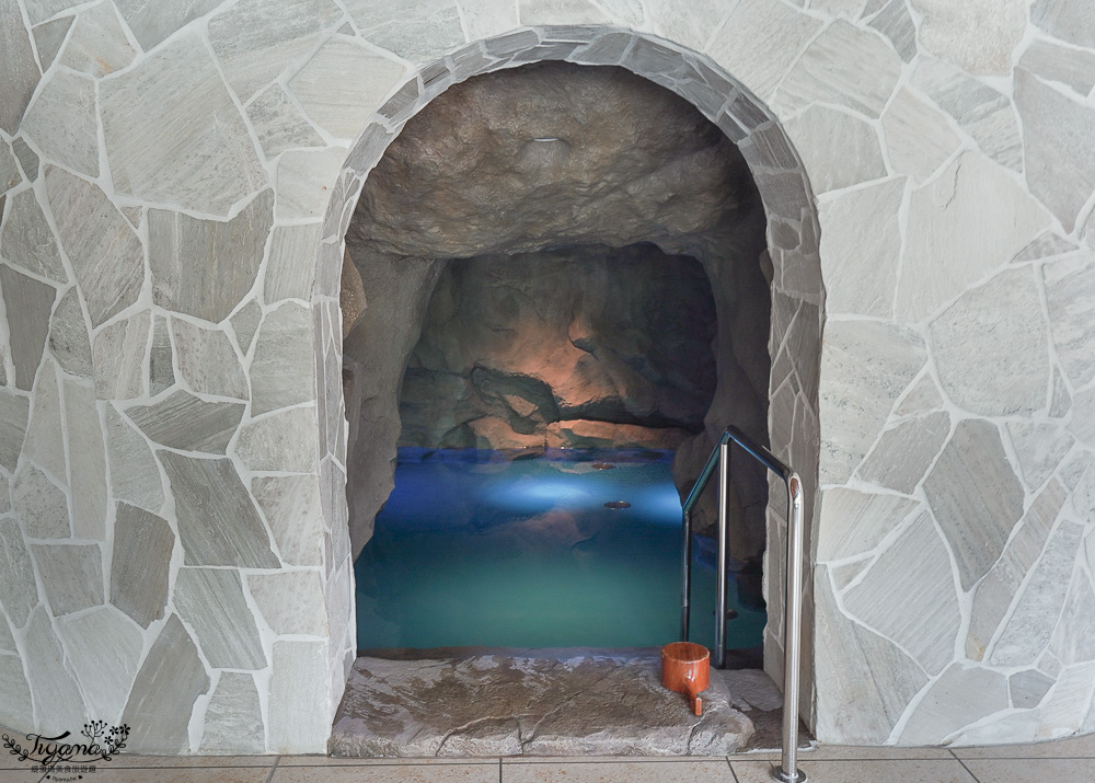 JUNGLIA OKINAWA浴池區「SPA JUNGLIA｜熱帶綠洲」，戶外無邊際浴池，叢林景觀餐廳熱帶綠洲 @緹雅瑪 美食旅遊趣