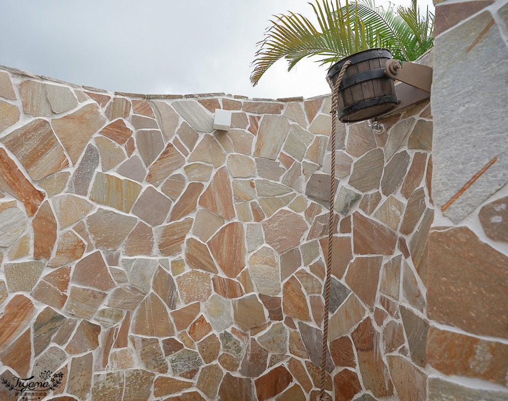 JUNGLIA OKINAWA浴池區「SPA JUNGLIA｜熱帶綠洲」，戶外無邊際浴池，叢林景觀餐廳熱帶綠洲 @緹雅瑪 美食旅遊趣