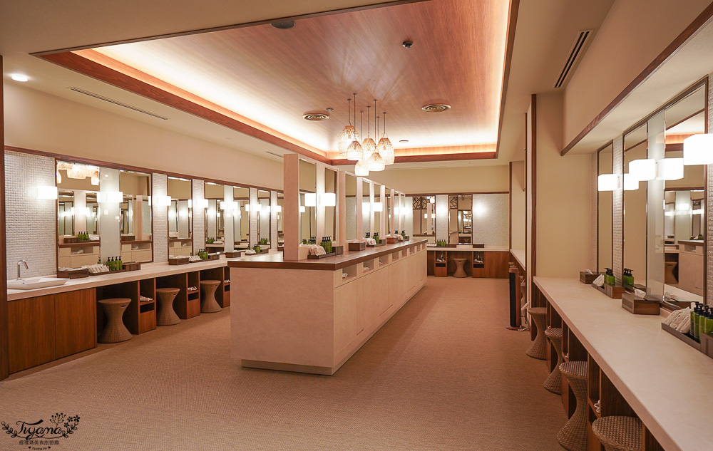 JUNGLIA OKINAWA浴池區「SPA JUNGLIA｜熱帶綠洲」，戶外無邊際浴池，叢林景觀餐廳熱帶綠洲 @緹雅瑪 美食旅遊趣