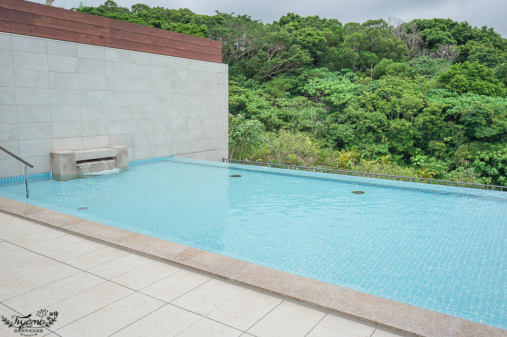 JUNGLIA OKINAWA浴池區「SPA JUNGLIA｜熱帶綠洲」，戶外無邊際浴池，叢林景觀餐廳熱帶綠洲 @緹雅瑪 美食旅遊趣