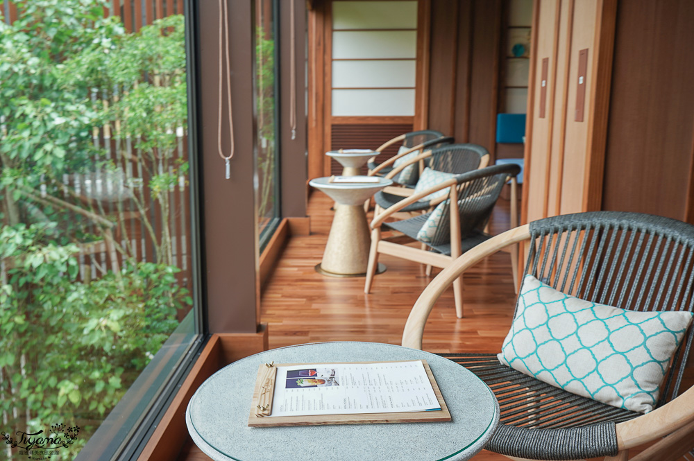 JUNGLIA OKINAWA浴池區「SPA JUNGLIA｜熱帶綠洲」，戶外無邊際浴池，叢林景觀餐廳熱帶綠洲 @緹雅瑪 美食旅遊趣