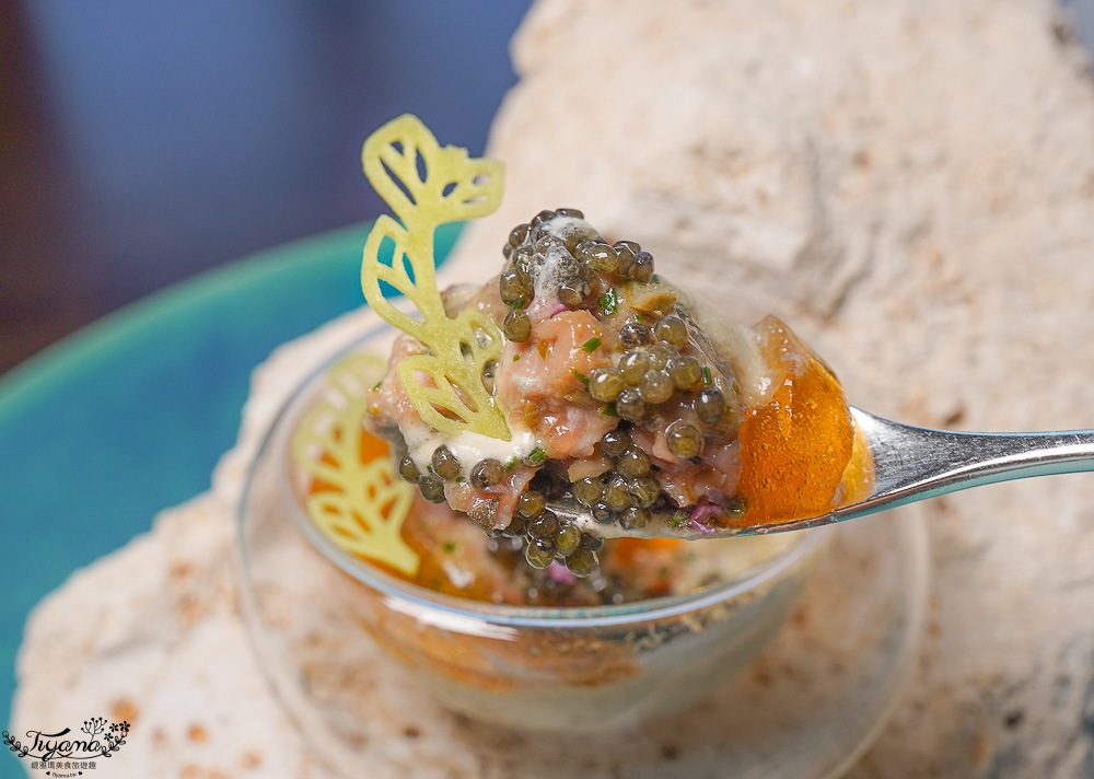 虹夕諾雅 竹富島一食二泊餐飲篇，九宮格重箱料理早餐，日料法吃”島上風土料理”預約制晚餐 @緹雅瑪 美食旅遊趣