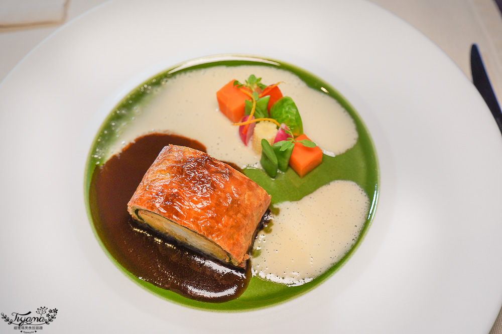 虹夕諾雅 竹富島一食二泊餐飲篇，九宮格重箱料理早餐，日料法吃”島上風土料理”預約制晚餐 @緹雅瑪 美食旅遊趣