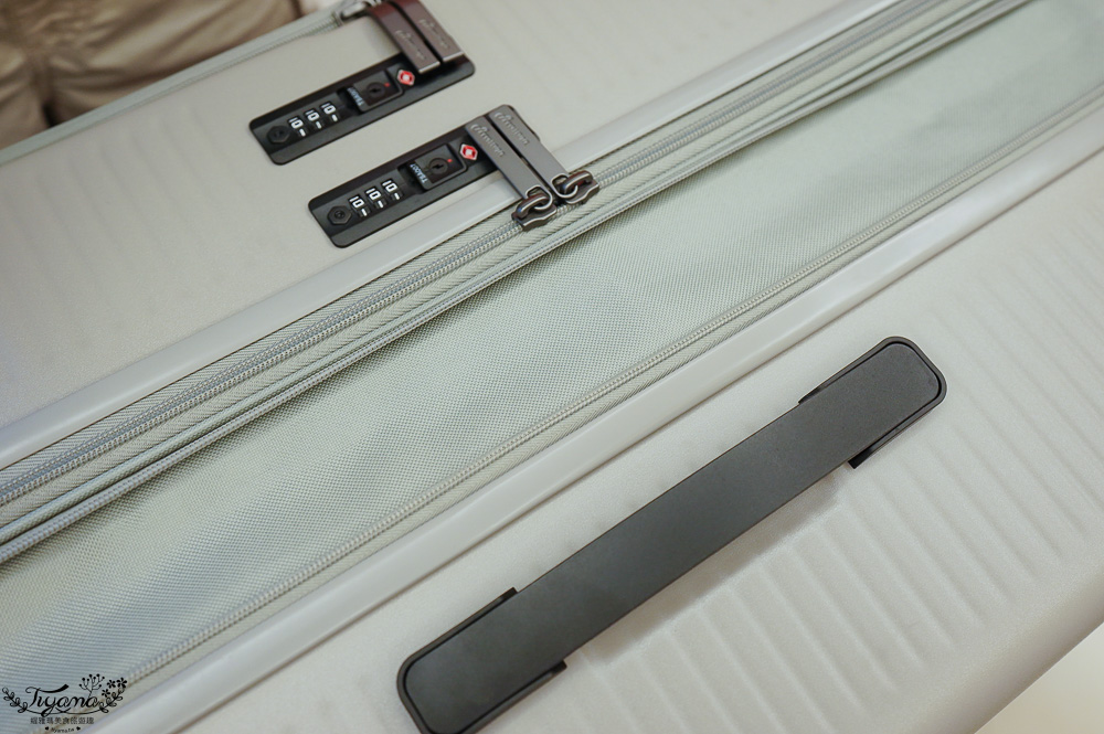 台灣行李箱推薦｜Arowana亞諾納 台灣設計品牌：31吋極致美學運動鋁框行李箱｜29吋前開式/側開式 避震輪河馬行李箱｜走出你的旅行品味 @緹雅瑪 美食旅遊趣